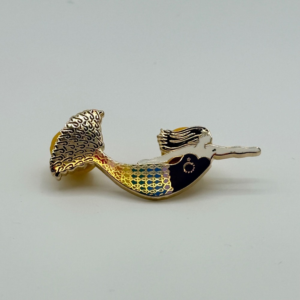 Georgia Mason Enamel Mermaid Lapel Pin Gold Tone Ocean Beach Brooch